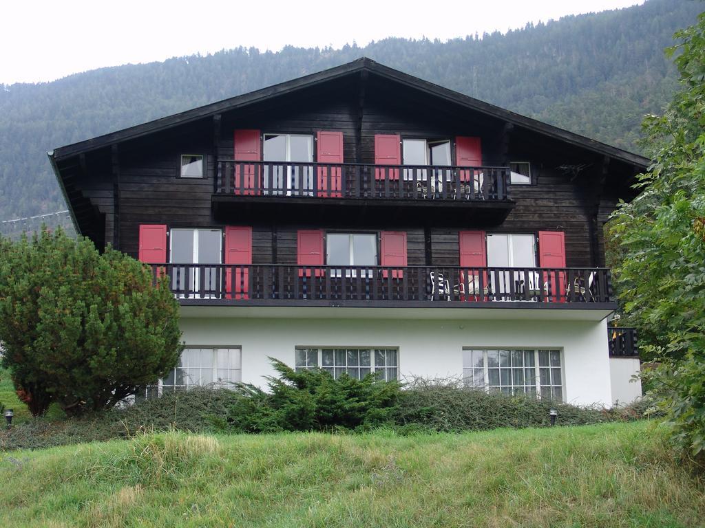 Chalet Esher Surrey Ried-Brig Exteriér fotografie