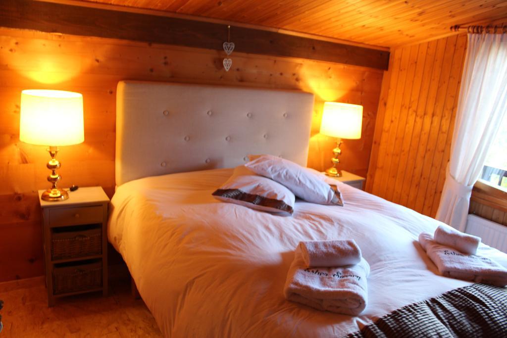Chalet Esher Surrey Ried-Brig Exteriér fotografie